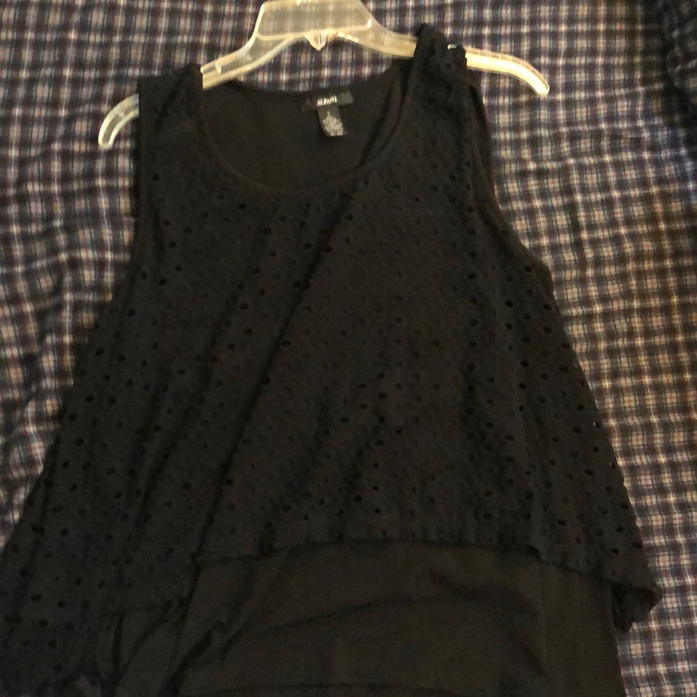 Black tunic with two layers.